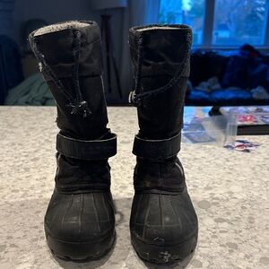 L.L. Bean Black and Navy Winter Boots